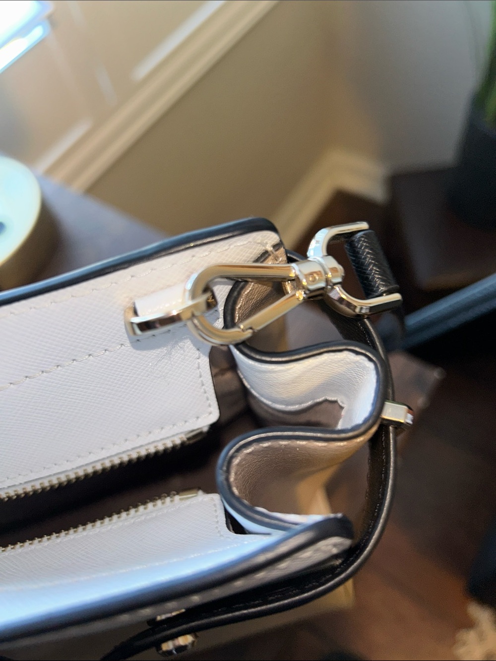 kate spade Two-Tone Cream and White Satchel with Black Trim- EUC - Picture 9 of 15